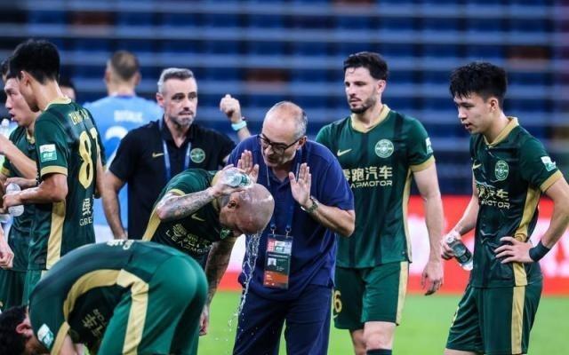 【中超】卡列洛頭球弗蘭克破門浙江2比0戰(zhàn)勝津門虎